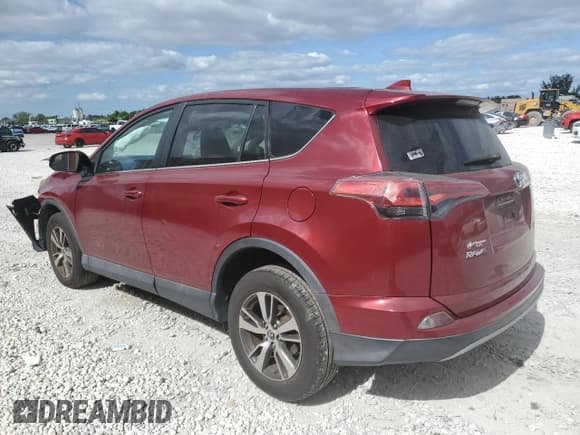 ✅ 2018 Toyota RAV4 XLE • VIN: 2T3WFREV2JW488740 • Lot: 92343145. Listed on Copart with Not provided. Free auction sales archive from the USA and detailed vehicle history report at DreamBid. Image 2.