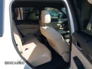 ✅ 2023 Jeep Grand Cherokee Limited • VIN: 1C4RJHBG2PC629362 • Lot: 43179133. Wystawiony na IAAI z przebiegiem 18 427 mil. Bezpłatny archiwum sprzedaży aukcyjnych z USA i szczegółowy raport historii pojazdu na DreamBid. Zdjęcie 8.