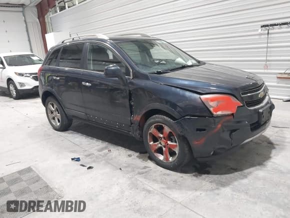 ✅ 2015 Chevrolet Captiva Sport LT • VIN: 3GNAL3EKXFS506614 • Lot: 41235001. Wystawiony na IAAI z przebiegiem 131 933 mil. Bezpłatny archiwum sprzedaży aukcyjnych z USA i szczegółowy raport historii pojazdu na DreamBid. Zdjęcie 1.
