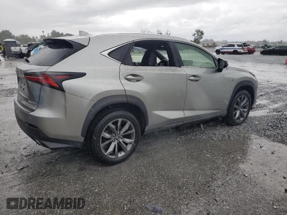✅ 2020 Lexus NX 300 F Sport • VIN: JTJJARBZ7L2174882 • Lot: 69735615. Wystawiony na Copart z przebiegiem 102 760 mil. Bezpłatny archiwum sprzedaży aukcyjnych z USA i szczegółowy raport historii pojazdu na DreamBid. Zdjęcie 3.