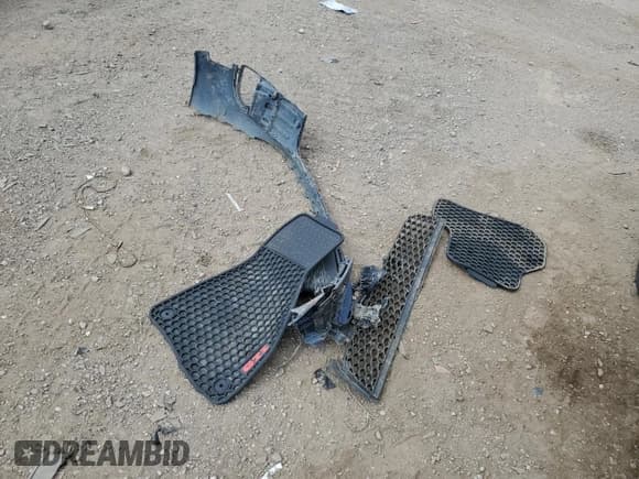 ✅ 2012 Volkswagen Golf GTI PZEV • VIN: WVWHD7AJ3CW232620 • Lot: 70169465. Wystawiony na Copart z przebiegiem 172 677 mil. Bezpłatny archiwum sprzedaży aukcyjnych z USA i szczegółowy raport historii pojazdu na DreamBid. Zdjęcie 12.