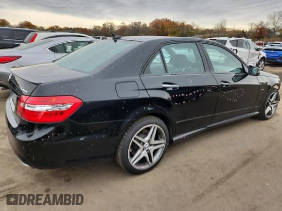 ✅ 2012 Mercedes-Benz E 550 Sport • VIN: WDDHF9BB8CA597200 • Lot: 91559355. Listed on Copart with 153,259 mi. Free auction sales archive from the USA and detailed vehicle history report at DreamBid. Image 3.