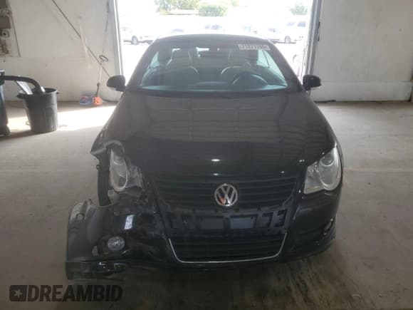 ✅ 2008 Volkswagen Eos Lux • VIN: WVWFA71F98V003111 • Lot: 71271765. Wystawiony na Copart z przebiegiem 97 661 mil. Bezpłatny archiwum sprzedaży aukcyjnych z USA i szczegółowy raport historii pojazdu na DreamBid. Zdjęcie 5.