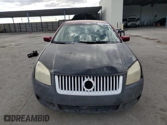 ✅ 2006 Mercury Milan • VIN: 3MEFM07196R624321 • Lot: 72612934. Wystawiony na Copart z przebiegiem 142 340 mil. Bezpłatny archiwum sprzedaży aukcyjnych z USA i szczegółowy raport historii pojazdu na DreamBid. Zdjęcie 5.