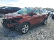 ✅ 2016 Ford Escape SE • VIN: 1FMCU0GXXGUA19996 • Lot: 86105355. Wystawiony na Copart z przebiegiem 77 716 mil. Bezpłatny archiwum sprzedaży aukcyjnych z USA i szczegółowy raport historii pojazdu na DreamBid. Zdjęcie 1.