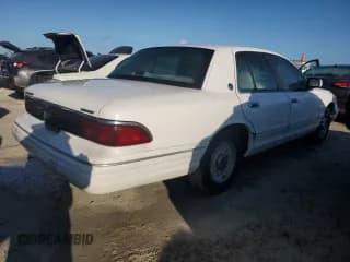 ✅ 1995 Mercury Grand Marquis LS • VIN: 2MELM75W4SX637709 • Lot: 74827574. Wystawiony na Copart z przebiegiem Nie podano. Bezpłatny archiwum sprzedaży aukcyjnych z USA i szczegółowy raport historii pojazdu na DreamBid. Zdjęcie 3.