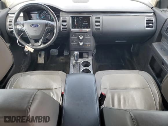 ✅ 2018 Ford Flex SEL • VIN: 2FMHK6C88JBA15407 • Lot: 69055485. Listed on Copart with 82,387 mi. Free auction sales archive from the USA and detailed vehicle history report at DreamBid. Image 8.