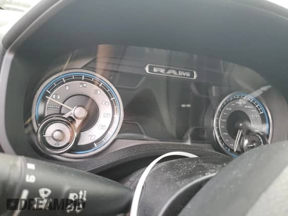 2019 Ram 1500 Limited z VIN 1C6SRFPT4KN599824, wystawiony jako Copart lot #78008714 z przebiegiem Nie podano mil oraz Nie do naprawy • Non repairable. Historia ofert i sprzedaży dostępna na DreamBid. Obrazek 9.