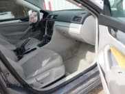 ✅ 2013 Volkswagen Passat SE • VIN: 1VWBN7A3XDC120269 • Lot: 43346556. Listed on IAAI with 184,219 mi. Free auction sales archive from the USA and detailed vehicle history report at DreamBid. Image 5.