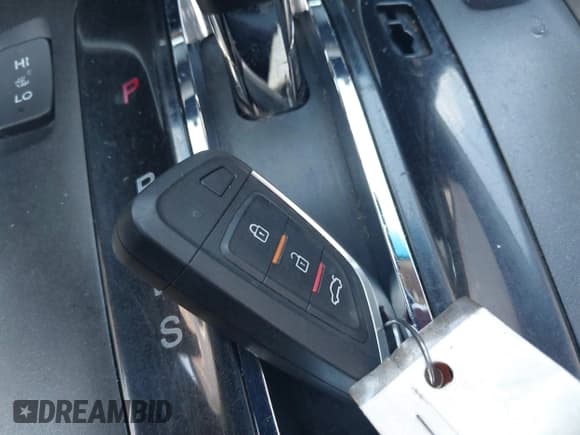 ✅ 2015 Honda Accord EX-L • VIN: 1HGCT1B82FA004925 • Lot: 43068682. Listed on IAAI with 108,609 mi. Free auction sales archive from the USA and detailed vehicle history report at DreamBid. Image 11.