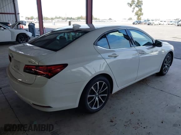 ✅ 2015 Acura TLX Technology • VIN: 19UUB2F57FA011589 • Lot: 43323374. Listed on IAAI with 118,152 mi. Free auction sales archive from the USA and detailed vehicle history report at DreamBid. Image 4.