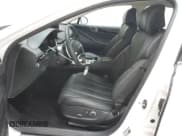 ✅ 2023 Genesis G80 2.5T • VIN: KMTGB4SC8PU197768 • Lot: 67732044. Wystawiony na Copart z przebiegiem 25 213 mil. Bezpłatny archiwum sprzedaży aukcyjnych z USA i szczegółowy raport historii pojazdu na DreamBid. Zdjęcie 7.