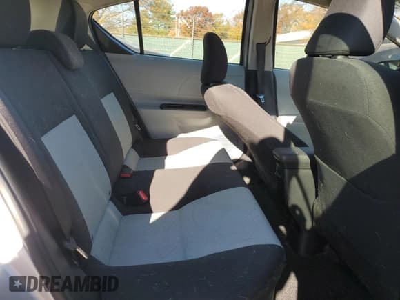 ✅ 2012 Toyota Prius Four • VIN: JTDKDTB39C1018629 • Лот: 90365195. Опубликован ранее на Copart с пробегом 115 029 миль. Бесплатный доступ к архиву аукционных продаж из США и подробный отчёт об истории автомобиля на DreamBid. Изображение 10.