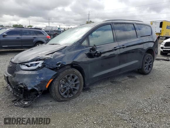 ✅ 2021 Chrysler Pacifica Touring • VIN: 2C4RC3FG5MR537320 • Lot: 56987015. Wystawiony na Copart z przebiegiem 27 664 mil. Bezpłatny archiwum sprzedaży aukcyjnych z USA i szczegółowy raport historii pojazdu na DreamBid. Zdjęcie 1.