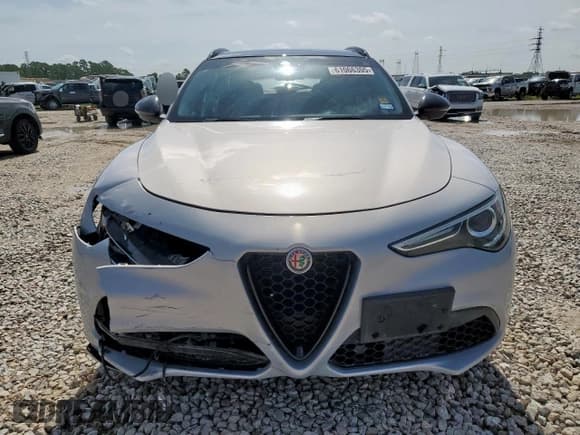 ✅ 2020 Alfa Romeo Stelvio Ti Sport • VIN: ZASPAKBN0L7C90422 • Lot: 61066305. Wystawiony na Copart z przebiegiem Nie podano. Bezpłatny archiwum sprzedaży aukcyjnych z USA i szczegółowy raport historii pojazdu na DreamBid. Zdjęcie 5.