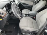 ✅ 2017 Hyundai Santa Fe SE • VIN: KM8SMDHF8HU232892 • Lot: 80530245. Wystawiony na Copart z przebiegiem 106 571 mil. Bezpłatny archiwum sprzedaży aukcyjnych z USA i szczegółowy raport historii pojazdu na DreamBid. Zdjęcie 7.