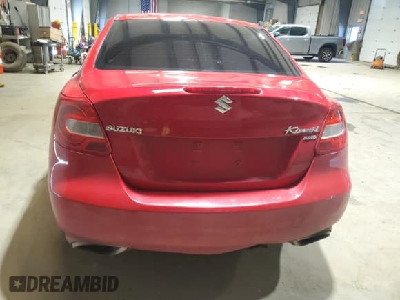 ✅ 2010 Suzuki Kizashi • VIN: JS2RF9A59A6100073 • Лот: 51319865. Опубликован ранее на Copart с пробегом 167 710 миль. Бесплатный доступ к архиву аукционных продаж из США и подробный отчёт об истории автомобиля на DreamBid. Изображение 6.