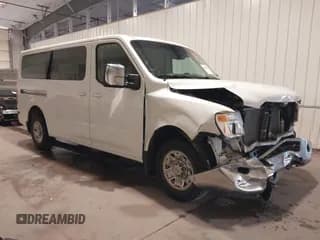 ✅ 2019 Nissan NV 3500 HD SL • VIN: 5BZAF0AA1KN850638 • Lot: 43378326. Wystawiony na IAAI z przebiegiem 76 211 mil. Bezpłatny archiwum sprzedaży aukcyjnych z USA i szczegółowy raport historii pojazdu na DreamBid. Zdjęcie 1.
