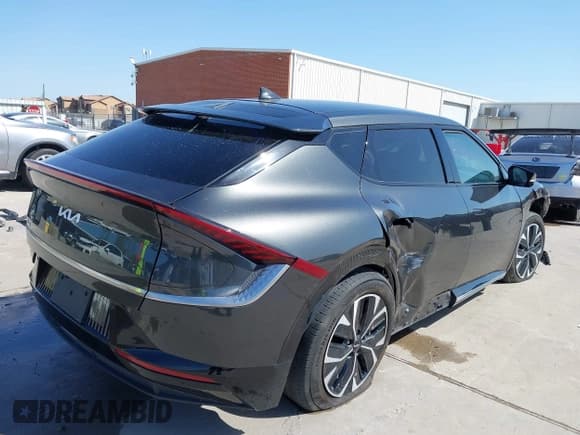 ✅ 2023 Kia EV6 Wind • VIN: KNDC34LAXP5097236 • Lot: 42003078. Listed on IAAI with 22,483 mi. Free auction sales archive from the USA and detailed vehicle history report at DreamBid. Image 4.
