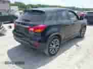 2019 Mitsubishi Outlander ES z VIN JA4AP3AU6KU028183, wystawiony jako IAAI lot #42963351 z przebiegiem 33 604 mil mil oraz . Historia ofert i sprzedaży dostępna na DreamBid. Obrazek 4.