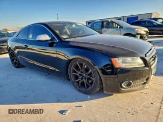✅ 2012 Audi A5 Premium Plus • VIN: WAURFAFR4CA002704 • Лот: 94882915. Опубликован ранее на Copart с пробегом 101 111 миль. Бесплатный доступ к архиву аукционных продаж из США и подробный отчёт об истории автомобиля на DreamBid. Изображение 4.