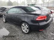 ✅ 2013 Volkswagen Eos Lux • VIN: WVWFW8AH3DV005858 • Lot: 51748545. Wystawiony na Copart z przebiegiem 76 624 mil. Bezpłatny archiwum sprzedaży aukcyjnych z USA i szczegółowy raport historii pojazdu na DreamBid. Zdjęcie 2.