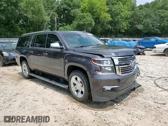 ✅ 2018 Chevrolet Suburban Premier • VIN: 1GNSCJKC3JR110302 • Лот: 69551615. Опубликован ранее на Copart с пробегом 181 416 миль. Бесплатный доступ к архиву аукционных продаж из США и подробный отчёт об истории автомобиля на DreamBid. Изображение 14.