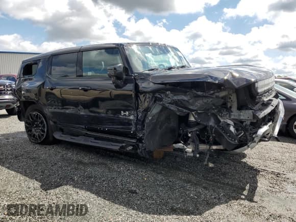 ✅ 2024 GMC Hummer EV 2X • VIN: 1GKB0NDE0RU109550 • Лот: 59934975. Опубликован ранее на Copart с пробегом 5 426 миль. Бесплатный доступ к архиву аукционных продаж из США и подробный отчёт об истории автомобиля на DreamBid. Изображение 4.