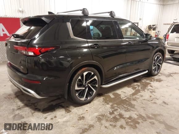 ✅ 2022 Mitsubishi Outlander SEL • VIN: JA4J4VA80NZ073506 • Lot: 43682538. Listed on IAAI with 53,722 mi. Free auction sales archive from the USA and detailed vehicle history report at DreamBid. Image 4.