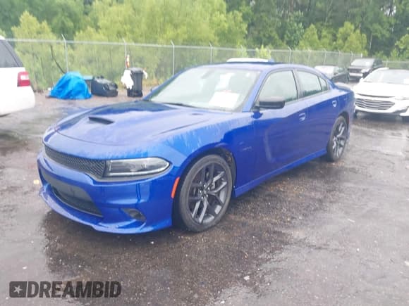 ✅ 2022 Dodge Charger R/T • VIN: 2C3CDXCT5NH149916 • Lot: 42338448. Listed on IAAI with 28,045 mi. Free auction sales archive from the USA and detailed vehicle history report at DreamBid. Image 2.