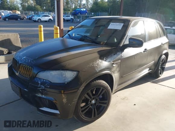 ✅ 2012 BMW X5 M • VIN: 5YMGY0C57CLK27372 • Лот: 43273333. Опубликован ранее на IAAI с пробегом 141 383 миль. Бесплатный доступ к архиву аукционных продаж из США и подробный отчёт об истории автомобиля на DreamBid. Изображение 17.