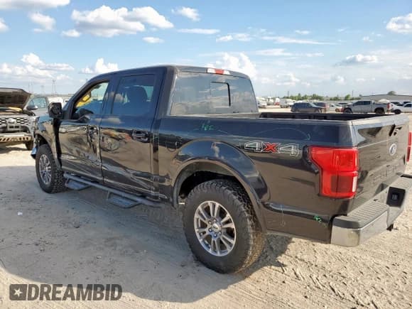 ✅ 2020 Ford F-150 XLT • VIN: 1FTEW1E52LFA27555 • Лот: 85339645. Опубликован ранее на Copart с пробегом 160 554 миль. Бесплатный доступ к архиву аукционных продаж из США и подробный отчёт об истории автомобиля на DreamBid. Изображение 2.