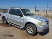 ✅ 2001 Ford Explorer Sport Trac • VIN: 1FMZU77E41UC02724 • Lot: 42462705. Wystawiony na IAAI z przebiegiem 205 638 mil. Bezpłatny archiwum sprzedaży aukcyjnych z USA i szczegółowy raport historii pojazdu na DreamBid. Zdjęcie 1.