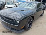 ✅ 2012 Dodge Challenger SRT-8 392 • VIN: 2C3CDYCJ8CH137762 • Lot: 59003275. Wystawiony na Copart z przebiegiem 85 412 mil. Bezpłatny archiwum sprzedaży aukcyjnych z USA i szczegółowy raport historii pojazdu na DreamBid. Zdjęcie 2.