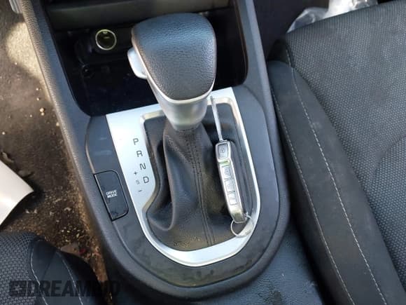 ✅ 2023 Kia Forte LXS • VIN: 3KPF24AD6PE647341 • Lot: 43346999. Listed on IAAI with 56,441 mi. Free auction sales archive from the USA and detailed vehicle history report at DreamBid. Image 11.