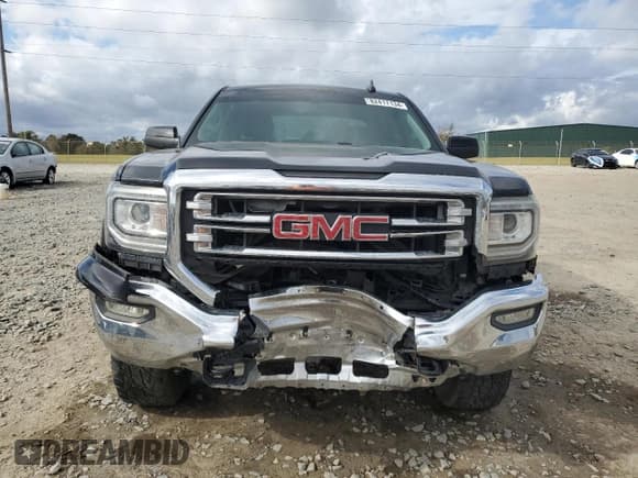 ✅ 2016 GMC Sierra 1500 • VIN: 3GTU2MEH6GG200680 • Lot: 82417134. Wystawiony na Copart z przebiegiem 121 912 mil. Bezpłatny archiwum sprzedaży aukcyjnych z USA i szczegółowy raport historii pojazdu na DreamBid. Zdjęcie 5.