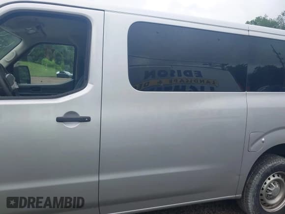 ✅ 2019 Nissan NV 3500 HD SV • VIN: 5BZBF0AAXKN850660 • Lot: 42774676. Listed on IAAI with 89,290 mi. Free auction sales archive from the USA and detailed vehicle history report at DreamBid. Image 15.