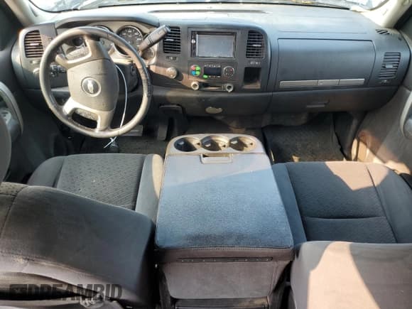 ✅ 2007 Chevrolet Silverado 2500HD 1LT • VIN: 1GCHK23K57F514083 • Лот: 67006645. Опубликован ранее на Copart с пробегом Не указан. Бесплатный доступ к архиву аукционных продаж из США и подробный отчёт об истории автомобиля на DreamBid. Изображение 8.