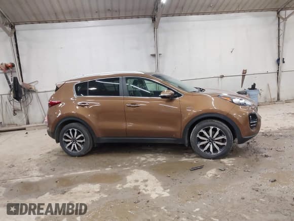 ✅ 2019 Kia Sportage EX • VIN: KNDPNCAC1K7577740 • Лот: 43689617. Опубликован ранее на IAAI с пробегом 139 472 миль. Бесплатный доступ к архиву аукционных продаж из США и подробный отчёт об истории автомобиля на DreamBid. Изображение 13.