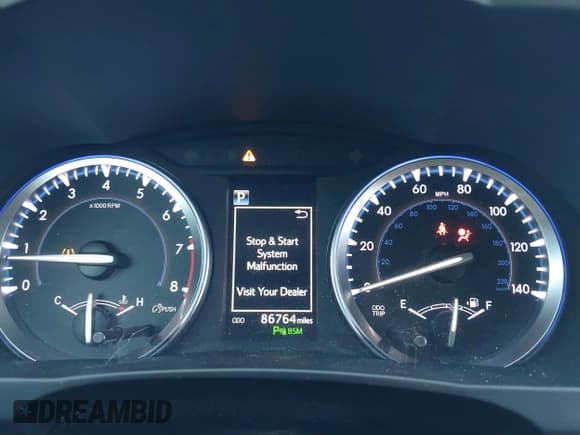 ✅ 2017 Toyota Highlander Limited • VIN: 5TDDZRFH9HS356688 • Lot: 42570577. Listed on IAAI with 86,764 mi. Free auction sales archive from the USA and detailed vehicle history report at DreamBid. Image 7.