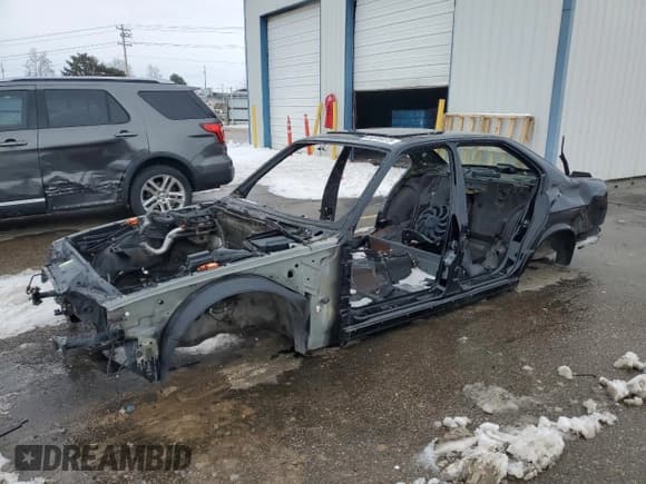 ✅ 1991 BMW M5 • VIN: WBSHD9314MBK06232 • Лот: 44816475. Опубликован ранее на Copart с пробегом Не указан. Бесплатный доступ к архиву аукционных продаж из США и подробный отчёт об истории автомобиля на DreamBid. Изображение 1.