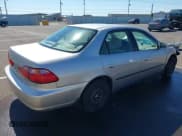 ✅ 1999 Honda Accord LX • VIN: JHMCG5545XC028563 • Lot: 42461054. Wystawiony na IAAI z przebiegiem 212 100 mil. Bezpłatny archiwum sprzedaży aukcyjnych z USA i szczegółowy raport historii pojazdu na DreamBid. Zdjęcie 4.