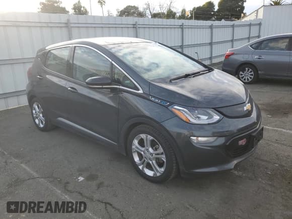 ✅ 2019 Chevrolet Bolt EV LT • VIN: 1G1FY6S0XK4149961 • Lot: 45746105. Wystawiony na Copart z przebiegiem 74 951 mil. Bezpłatny archiwum sprzedaży aukcyjnych z USA i szczegółowy raport historii pojazdu na DreamBid. Zdjęcie 4.
