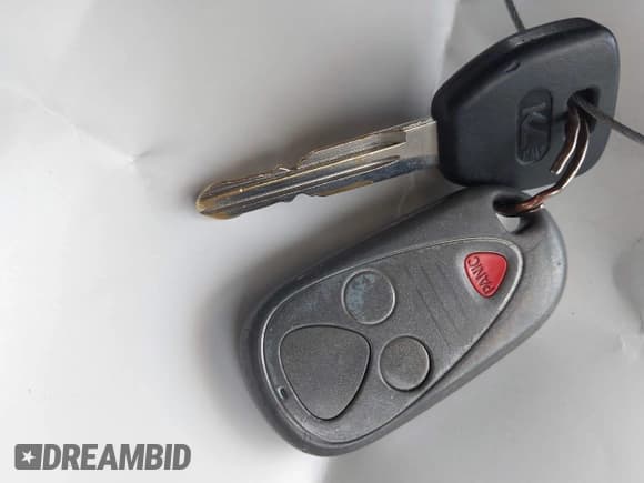 ✅ 2005 Acura MDX Touring • VIN: 2HNYD18935H522926 • Lot: 43689992. Listed on IAAI with 230,691 mi. Free auction sales archive from the USA and detailed vehicle history report at DreamBid. Image 11.