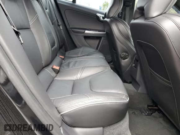 ✅ 2015 Volvo S60 • VIN: YV1902TP9F2332358 • Lot: 55616165. Listed on Copart with 99,357 mi. Free auction sales archive from the USA and detailed vehicle history report at DreamBid. Image 10.