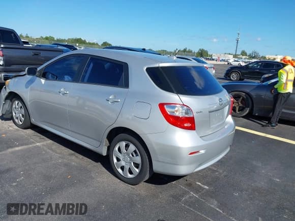 ✅ 2009 Toyota Matrix • VIN: 2T1KU40E29C165955 • Лот: 43226534. Опубликован ранее на IAAI с пробегом 131 004 миль. Бесплатный доступ к архиву аукционных продаж из США и подробный отчёт об истории автомобиля на DreamBid. Изображение 3.