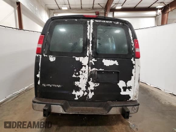 ✅ 2024 GMC Savana Cargo • VIN: 1GTW7AFP0R1164209 • Lot: 46700295. Wystawiony na Copart z przebiegiem Nie podano. Bezpłatny archiwum sprzedaży aukcyjnych z USA i szczegółowy raport historii pojazdu na DreamBid. Zdjęcie 6.