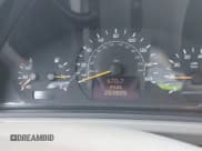 ✅ 2001 Mercedes-Benz CLK 320/430 • VIN: WDBLJ65G31F180395 • Лот: 41603431. Опубликован ранее на IAAI с пробегом 203 805 миль. Бесплатный доступ к архиву аукционных продаж из США и подробный отчёт об истории автомобиля на DreamBid. Изображение 15.