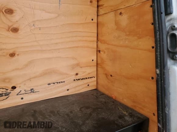 ✅ 2005 Dodge Sprinter • VIN: WD2PD144255762907 • Lot: 38805464. Listed on Copart with 192,940 mi. Free auction sales archive from the USA and detailed vehicle history report at DreamBid. Image 12.