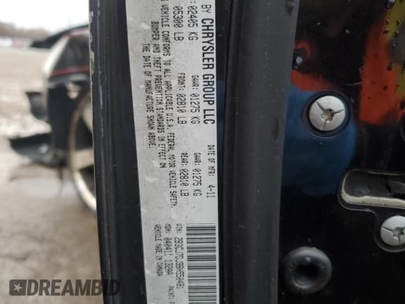 ✅ 2011 Dodge Challenger SRT-8 • VIN: 2B3CJ7DJ9BH550481 • Lot: 83017484. Wystawiony na Copart z przebiegiem 186 450 mil. Bezpłatny archiwum sprzedaży aukcyjnych z USA i szczegółowy raport historii pojazdu na DreamBid. Zdjęcie 13.